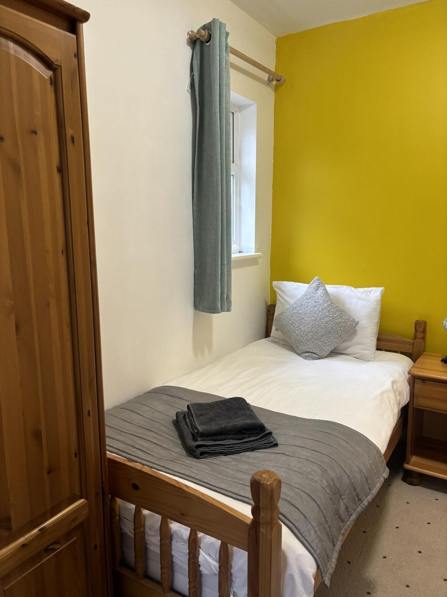 Eenpersoonskamer met Eigen Badkamer